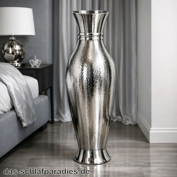 Bodenvase Silber für das Schlafzimmer