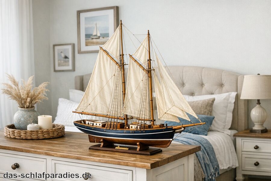 Deko Segelschiff für das Schlafzimmer Deko Segelschiff für das Schlafzimmer